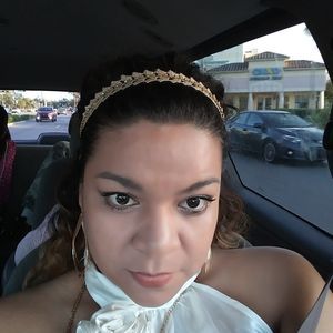 Meet your Posher, Cristina